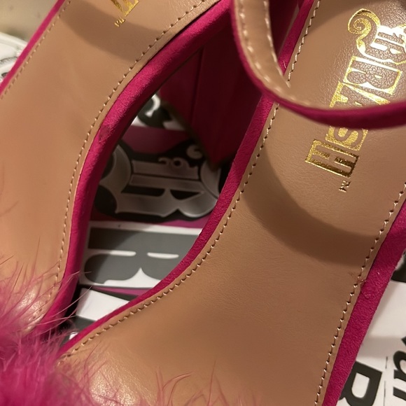 Fuchsia Open toe heels - Picture 4 of 4